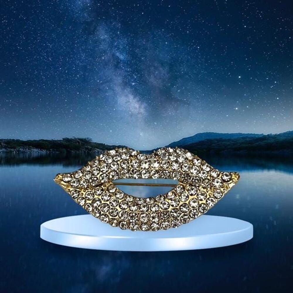 Glamorous Crystal Lips Brooch Pin - Sparkling Rhinestone Design